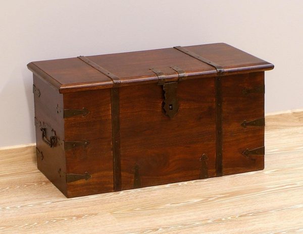 kufer kolonialny egzotyczny lite drewno palisander indyjski z okuciami z metaloplastyki